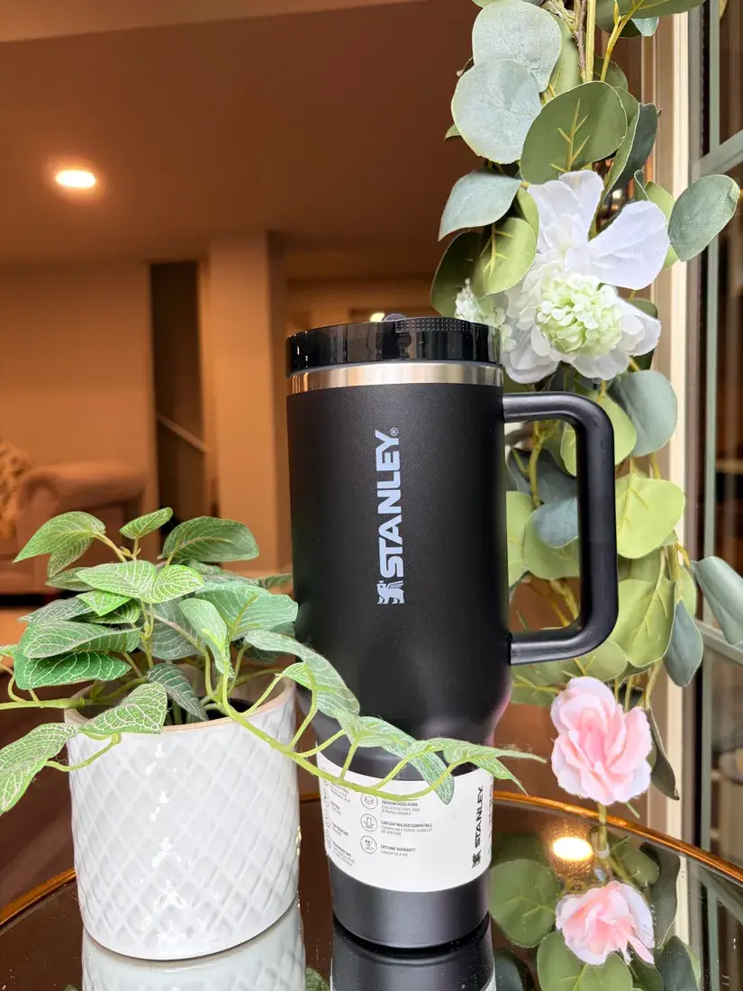 Stanley 40oz Flip Straw Tumbler in Black