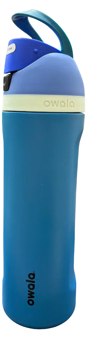 Owala 24oz FreeSip in Blue Oasis
